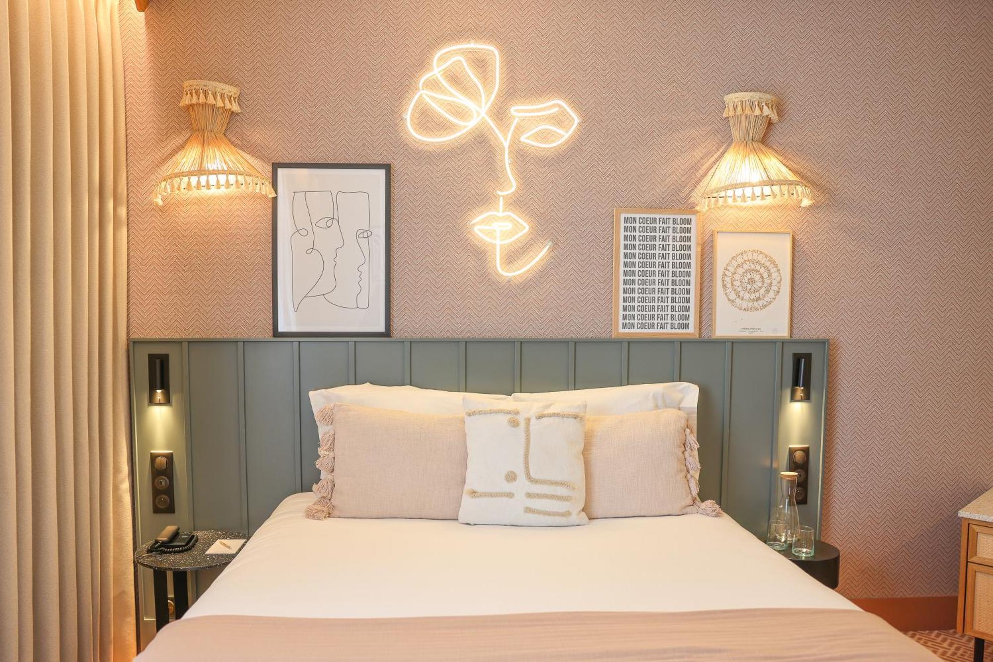 Bloom House Hotel & Spa Париж Экстерьер фото